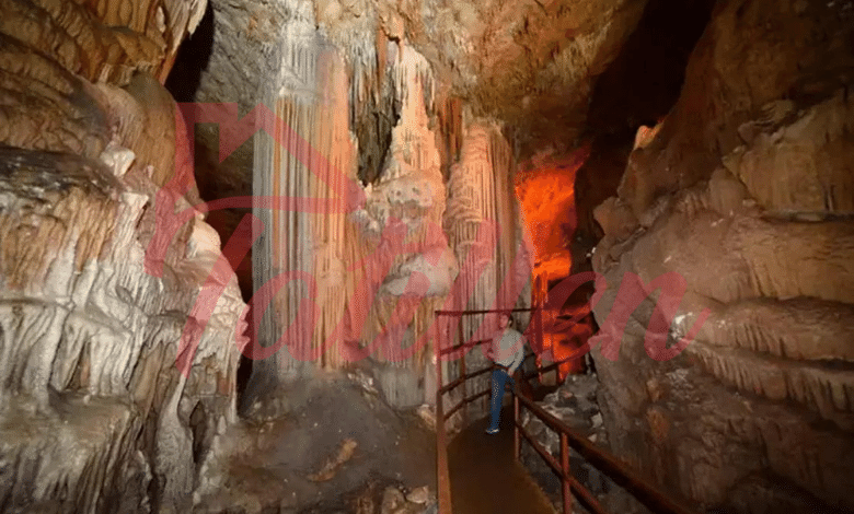Mersin, Aynalıgöl Mağarası